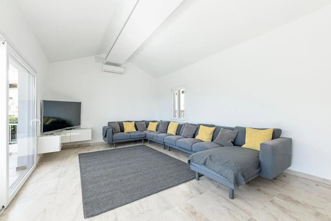 Luxury Villa With Private Pool Benalmádena