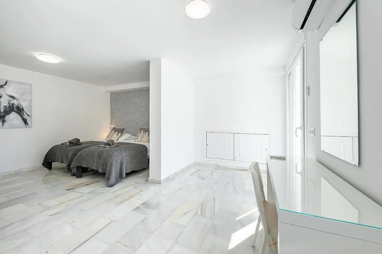 Luxury Villa With Private Pool Benalmádena